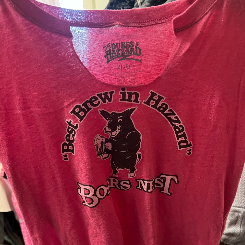 Dukes of hazzard t shirt aso Jessica simpson